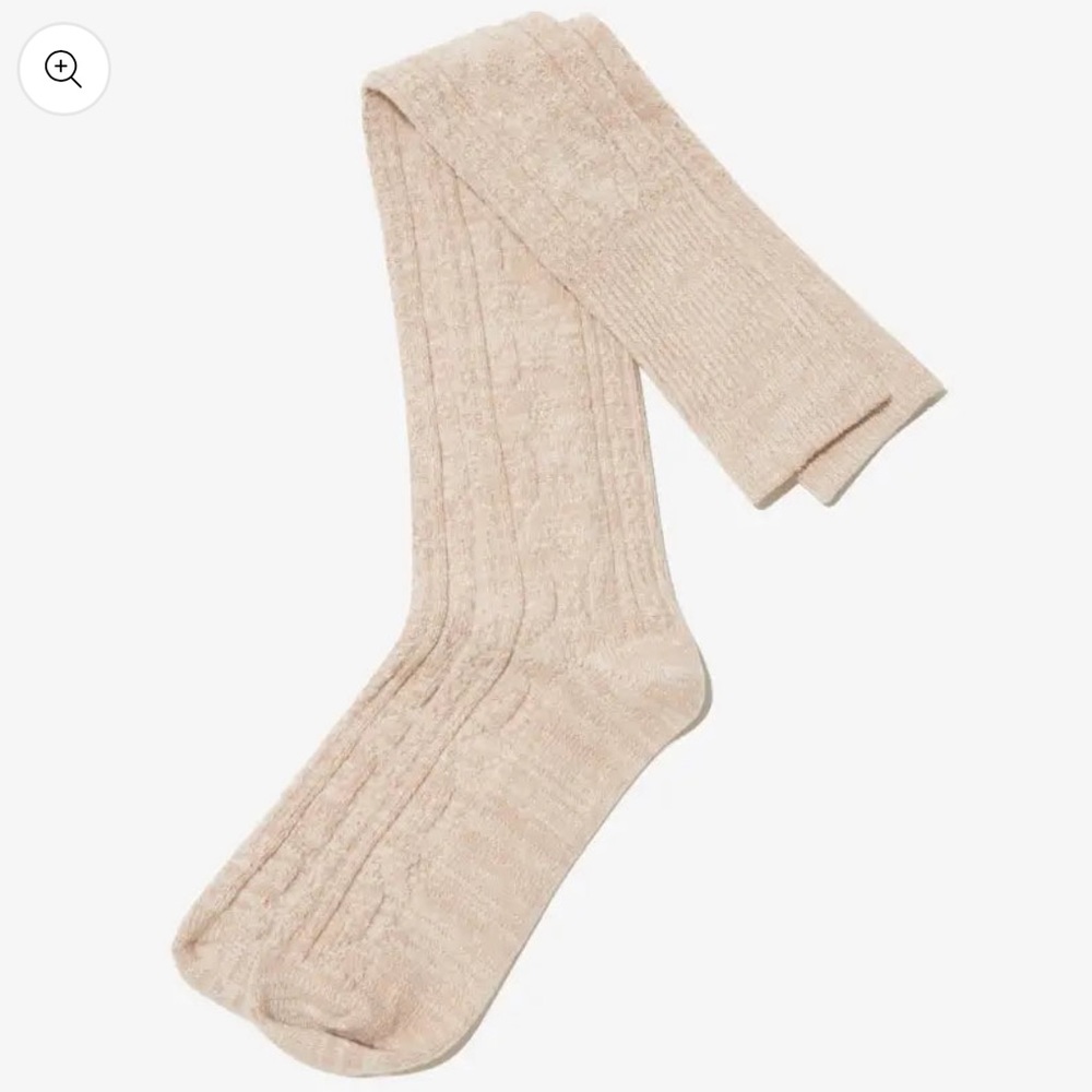 Pudus Sweater Socks